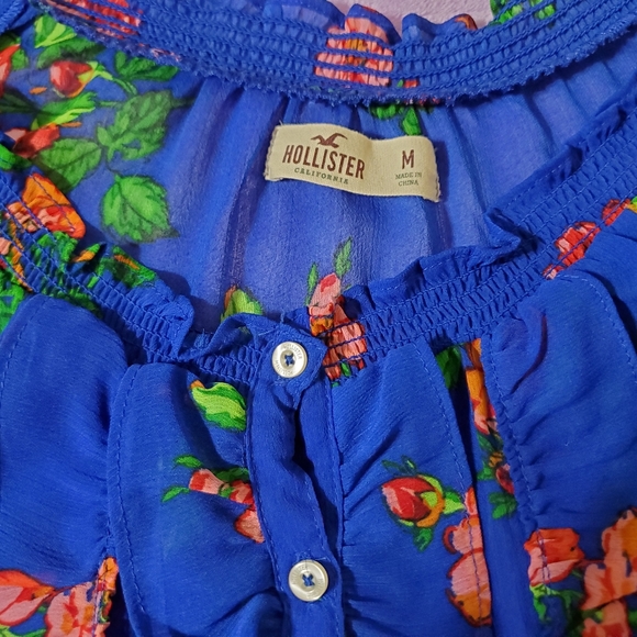 Hollister Sheer Garden Floral Top - Picture 4 of 9